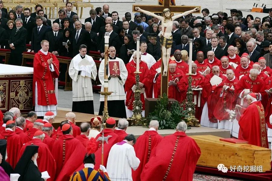 那些震动世界的宏大葬礼，猜猜谁的葬礼最烧钱？