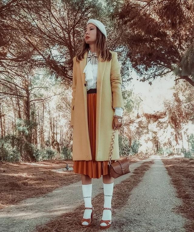 卡其色最佳的搭配,深卡其色的最佳搭配