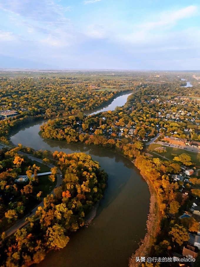 加拿大的假期有哪些,加拿大的周末是星期几