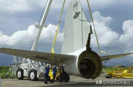 撞死我们英雄的人一直炫耀，在美国官运财运亨通！