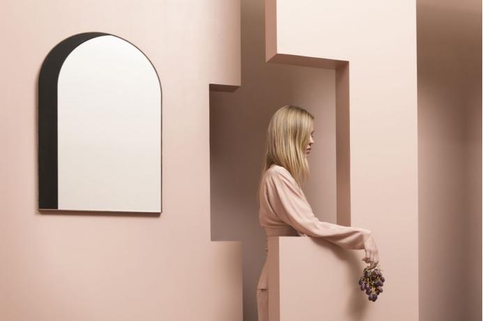 对镜自拍难受,对镜自拍镜推荐