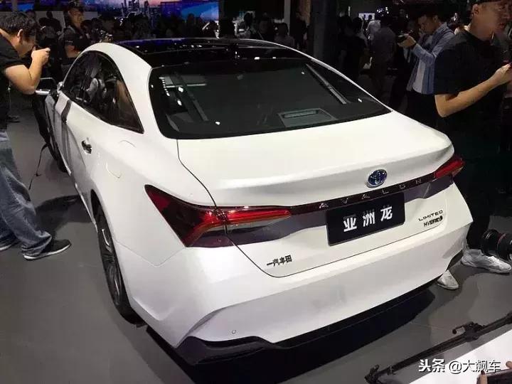 三分钟带你逛遍广州车展,看完这篇课文你会有什么感想