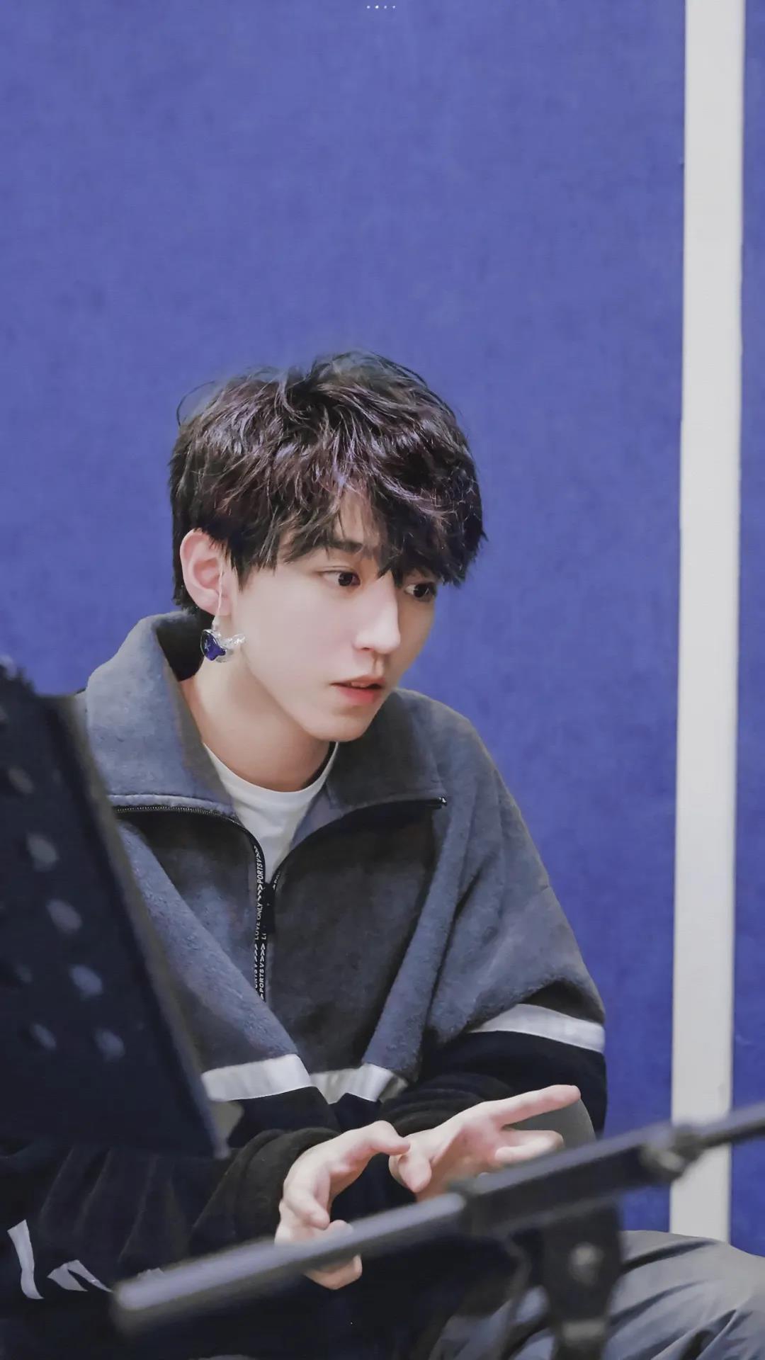 爱豆壁纸好运图片高清大图,明星爱豆头像