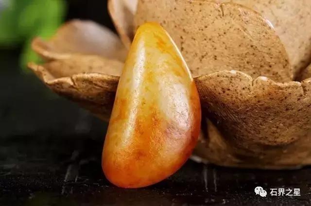 捡石头的注意了这十种石头别瞎捡,捡到石头千万不要扔掉