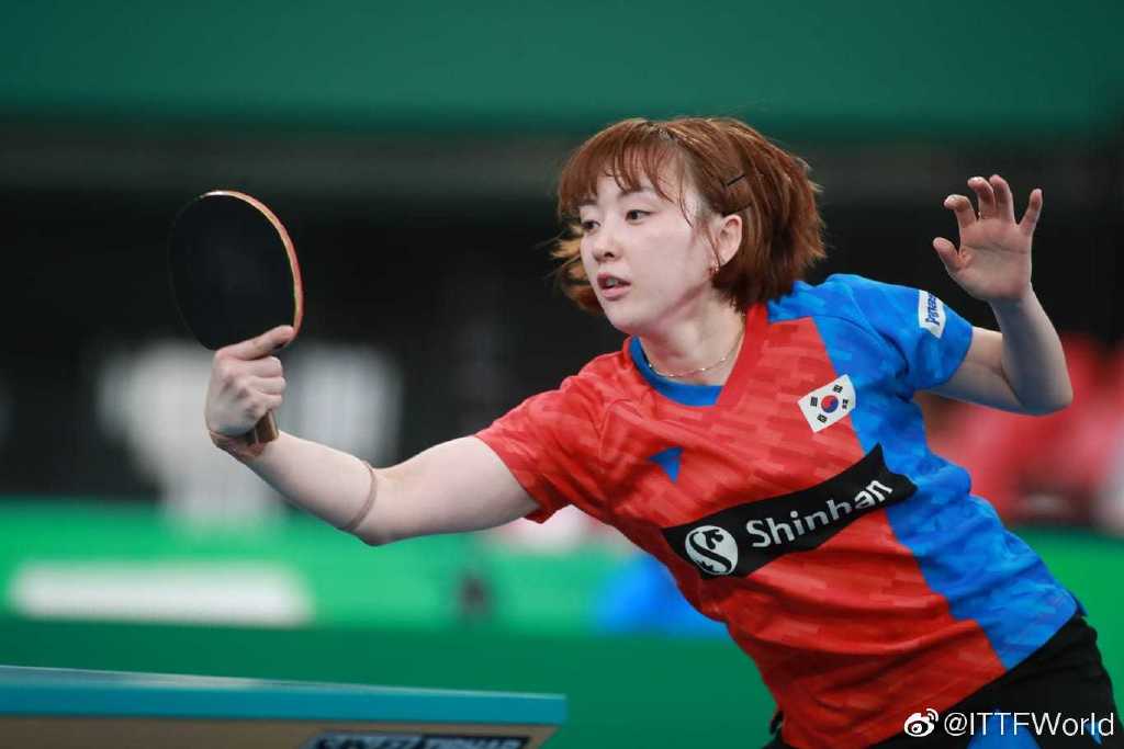 涓囩墿鐨嗗彲涔掍箵鐞冩媿,涓囩墿鐨嗗彲涔掍箵鐞冨彴澶栧浗