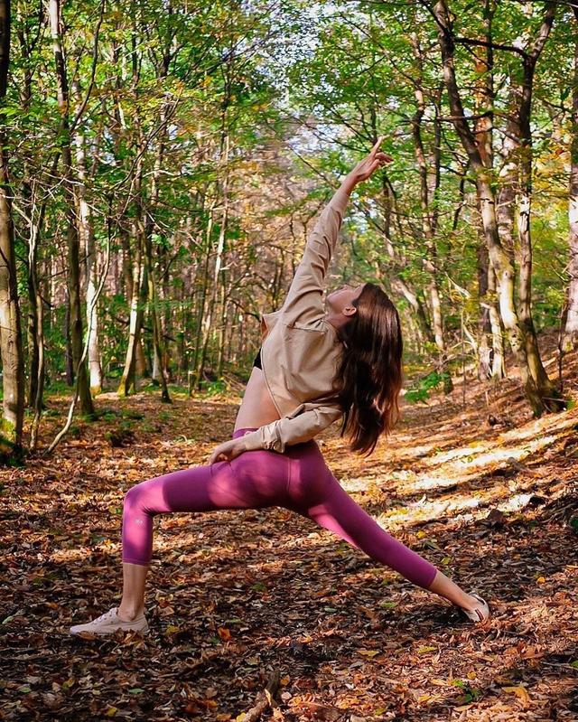 想通过瑜伽改善什么意思,想要练瑜伽该怎么坚持呢