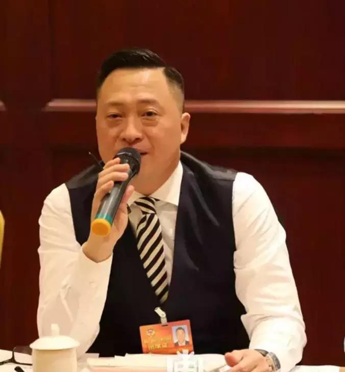 借壳三年,业绩空空,违规担保20.73亿,泉州现代船王怎么了?