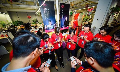 怎么联系淘宝卖家小二,如何跟淘宝小二沟通