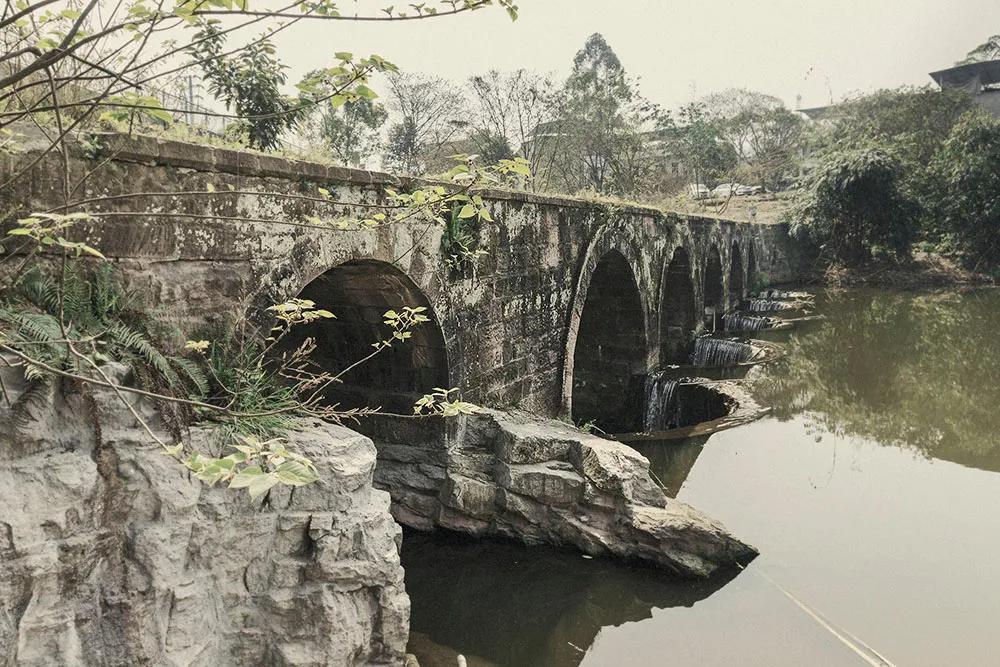 你知道么？九龙坡最好看的几座桥都在同一条大溪河上