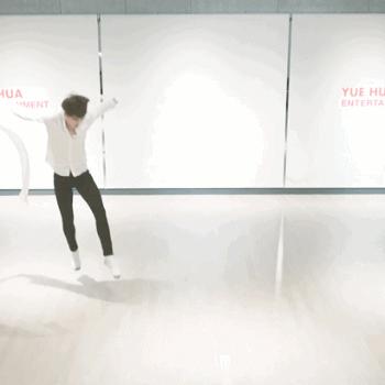 中国爱豆在韩综表演,韩综中突然说中文的中国爱豆