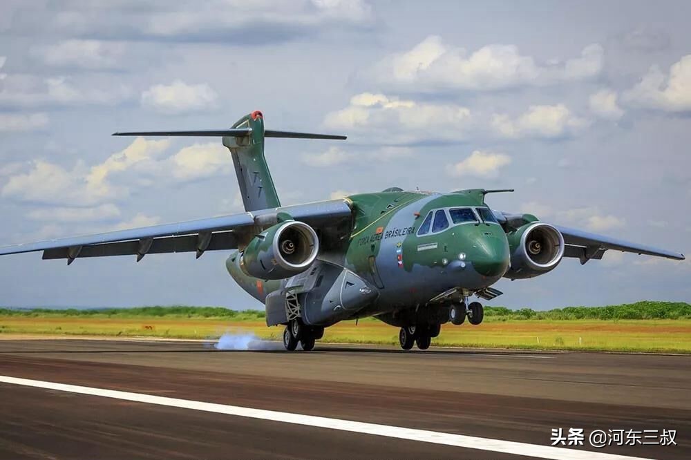 巴西最新运输机kc390参数,kc-390战术运输机