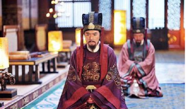 清代秦状元：人从宋后少名桧，我到坟前愧姓秦