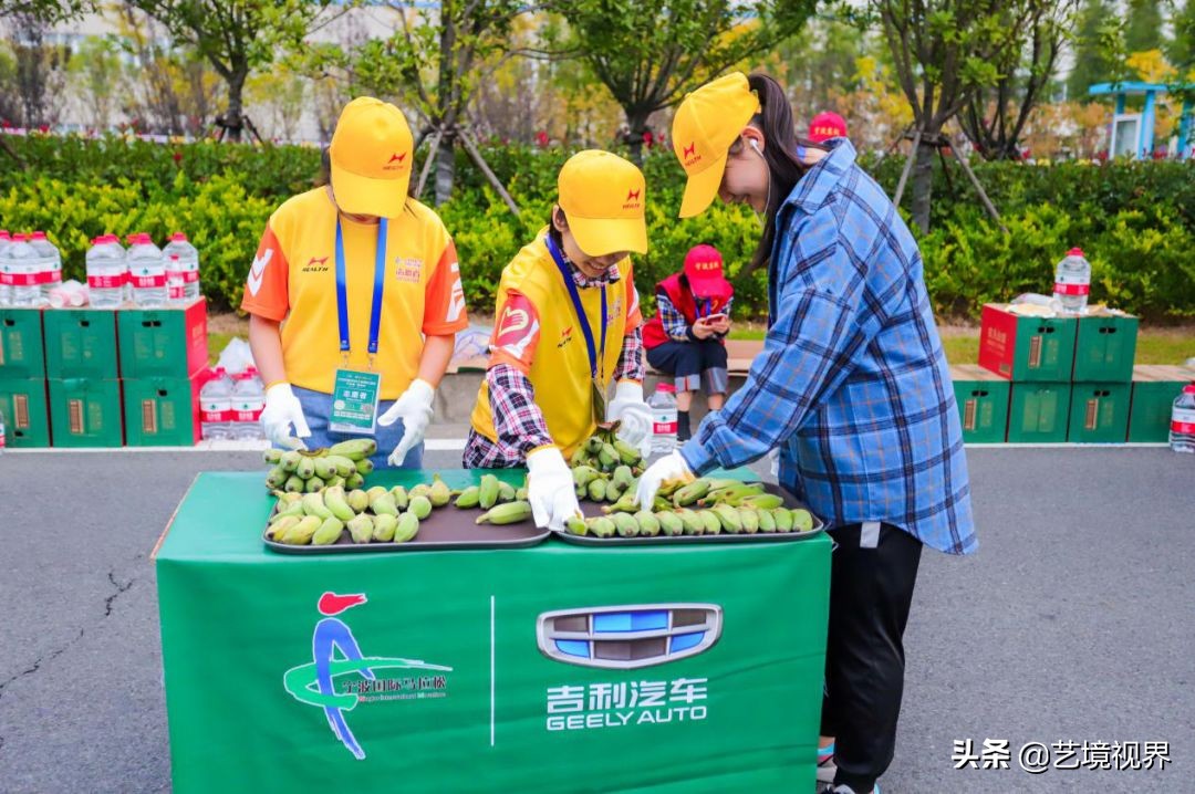 奔跑中国潜江国际马拉松赛视频,宁波吉利汽车马拉松