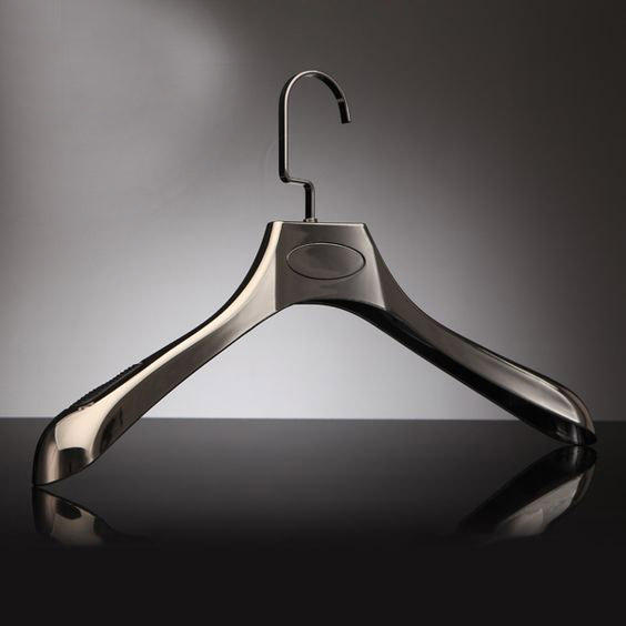 怎么护理西装,如何保养一套西服