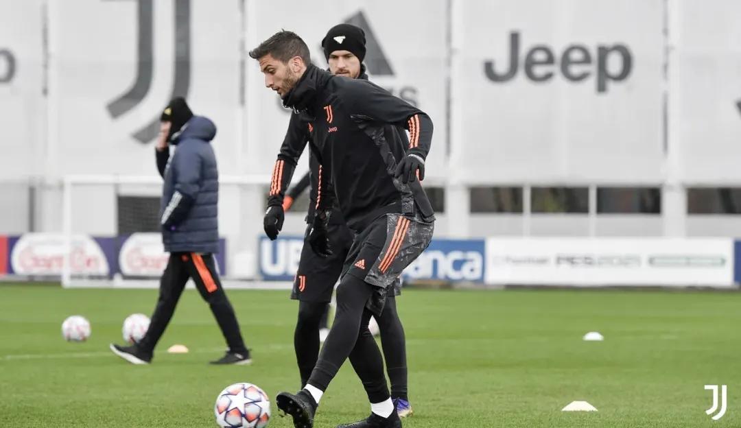 布冯重返意大利国家队,博格巴vs布冯