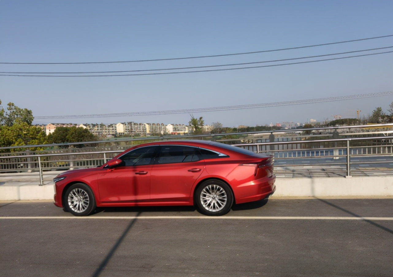 奔腾b70显示车辆剩余油耗,08款奔腾b70油耗太高什么原因