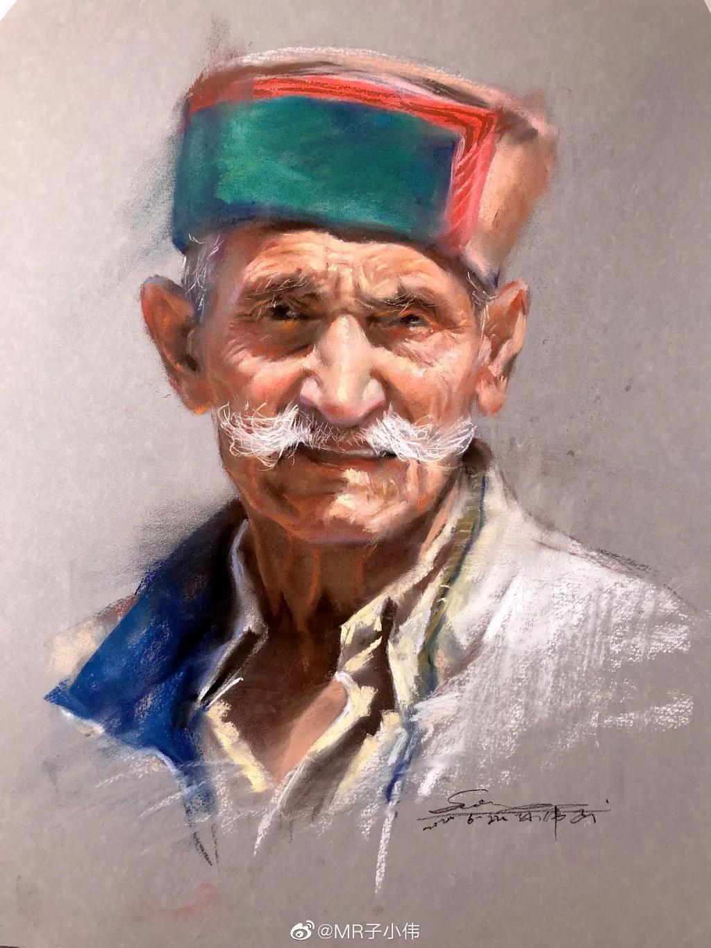 厉害了！他用一支铅笔把明星画了多个，如肖战、蔡徐坤、迪丽热巴