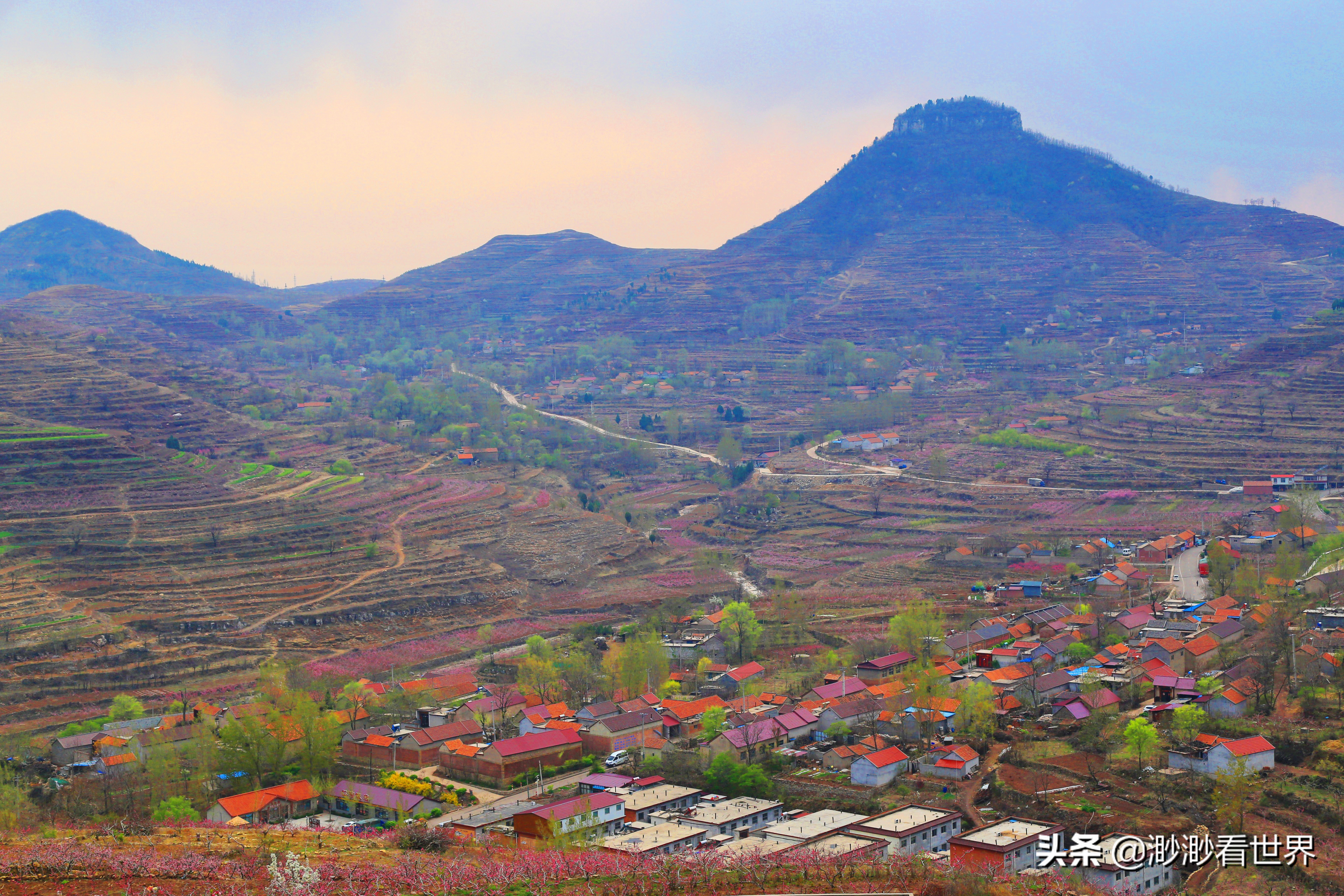 探索蒙阴岱崮地貌旅游奇景,沂南县岱崮地貌