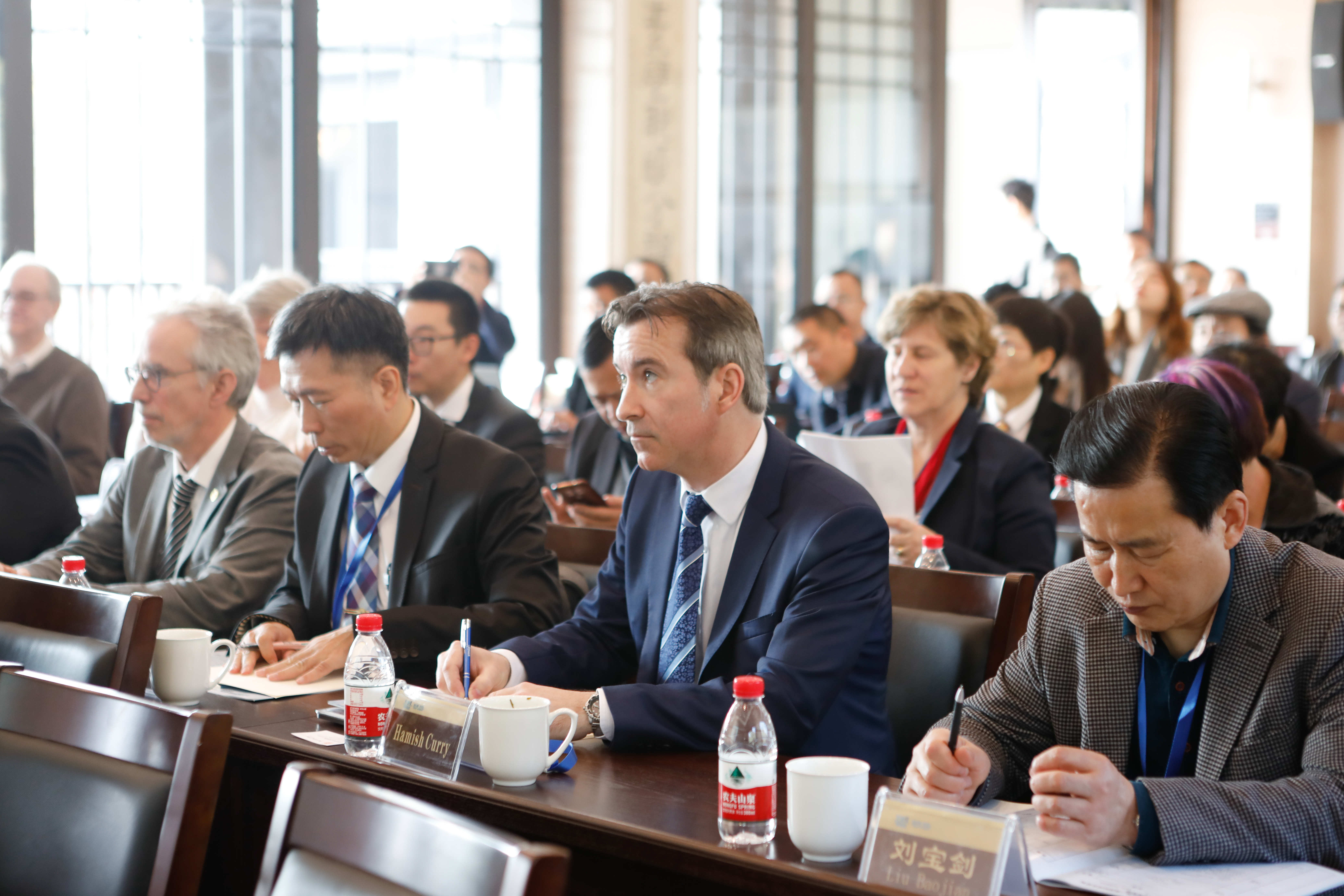 大咖云集杭州银湖书院，探讨K-12教育体系的治理与文化建构