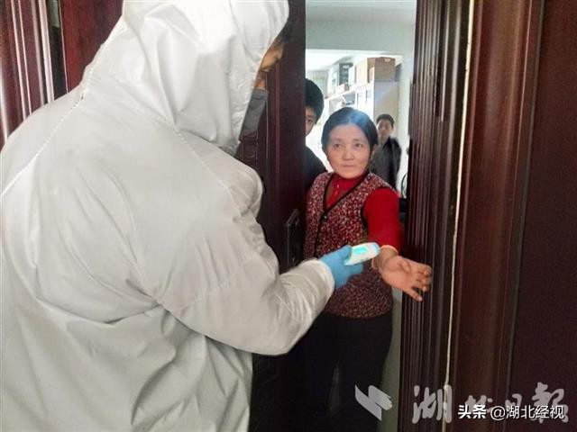 冲在前线,冲上前线护后方