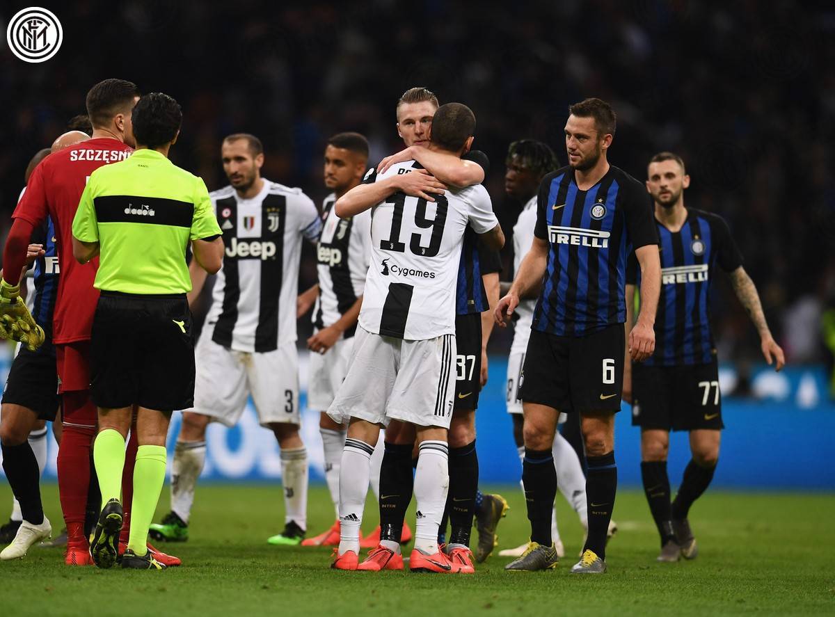 丹布罗西奥踢什么位置,丹布罗西奥集锦