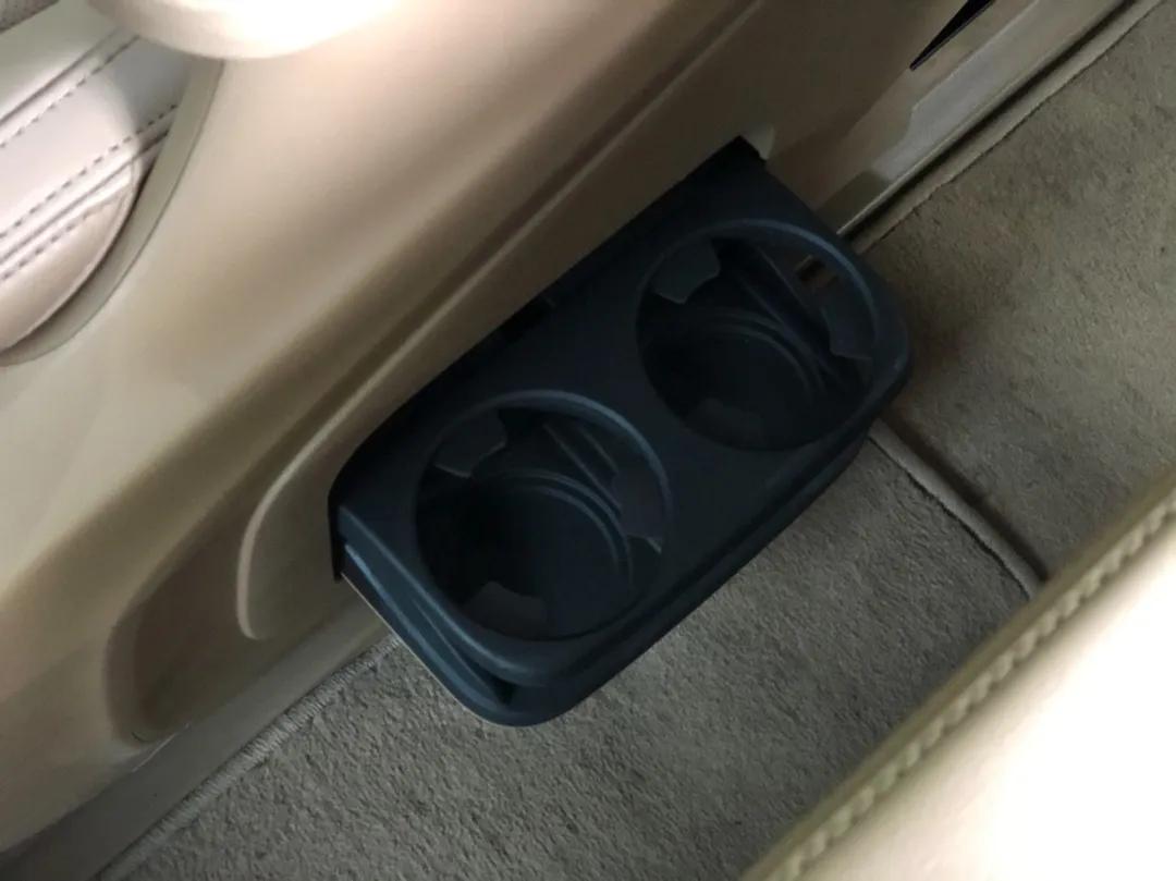 新款gl8es陆尊顶配,别克gl8es陆尊653t豪华版