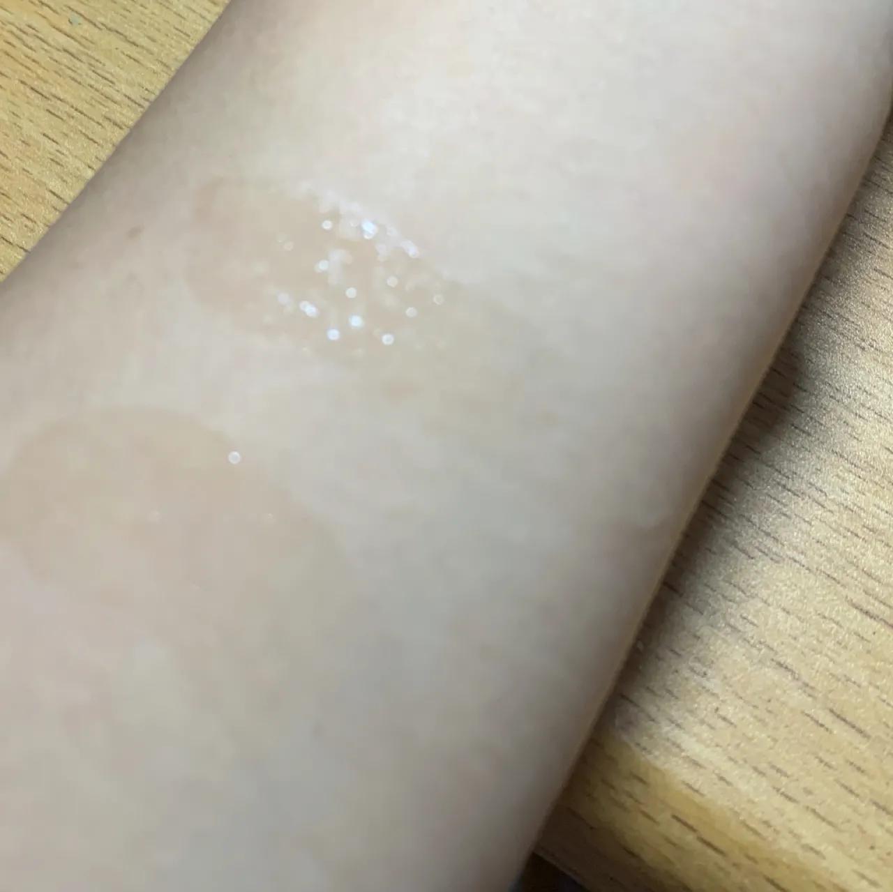 hr赫莲娜绿宝瓶和精粹水,赫莲娜绿宝瓶新肌水适用年纪