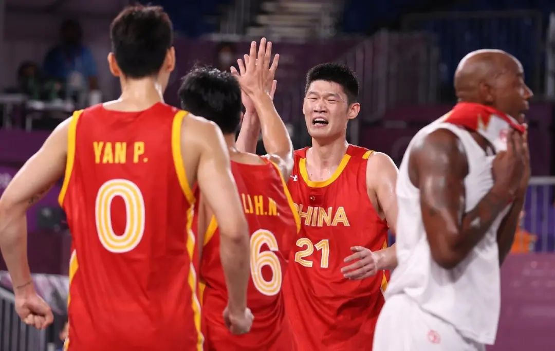 只剩半个月！世预赛首战日本！中国邓肯能证明自己？杜锋给机会吧