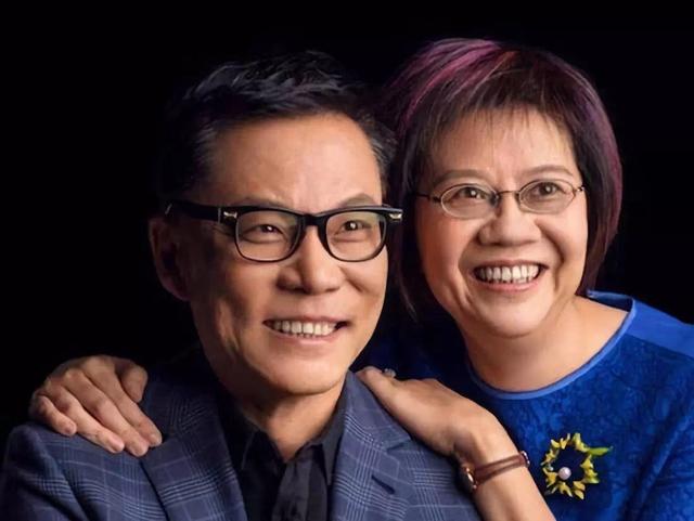 当当网李国庆事件影响,当当创始人李国庆摔杯子