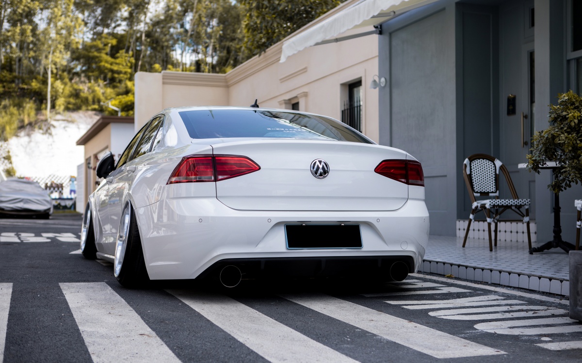 大众凌渡不仅可以很辣,改装后还可以变得又白又胖