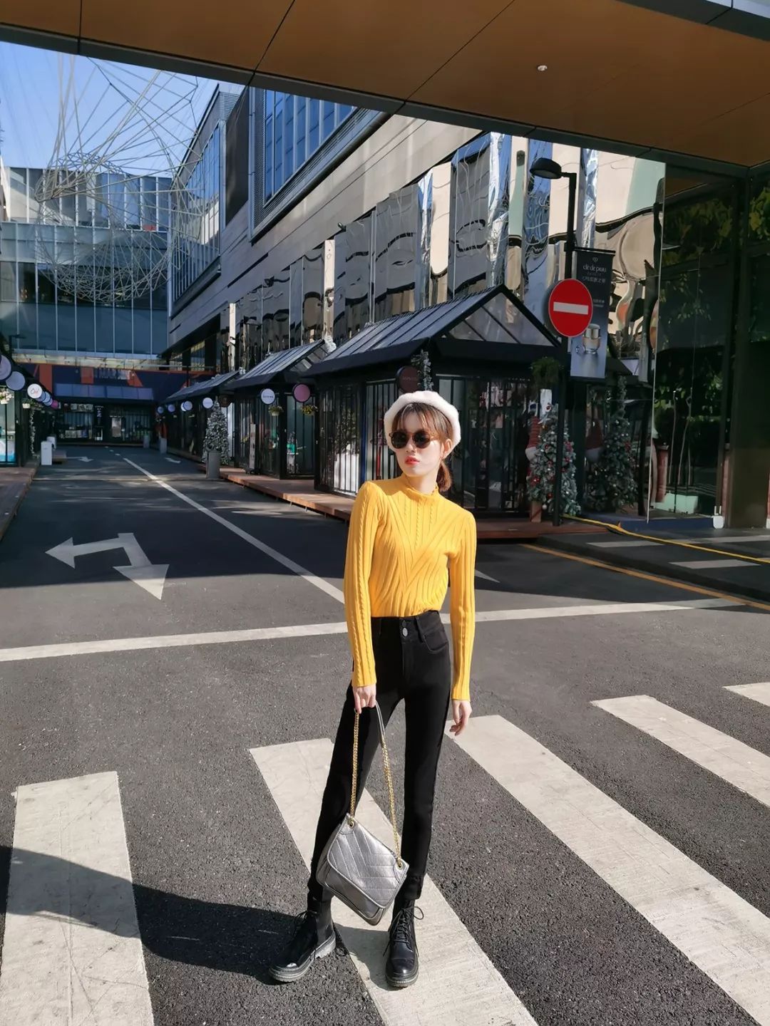 怎样穿得既有气质又显年轻,小个子气质高级穿搭