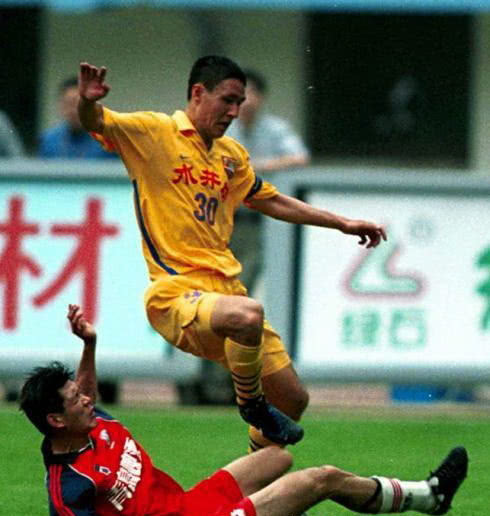 足球黎兵视频,中国足球传奇黎兵