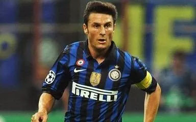 天下足球十大经典逆转集锦解说,天下足球经典的催泪原声