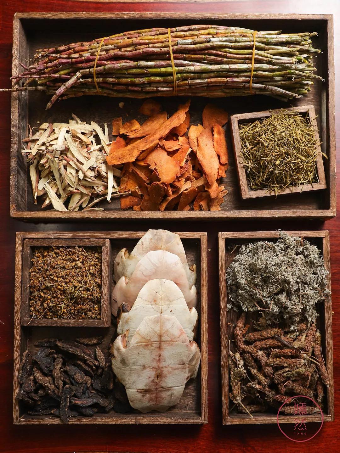 正宗龟苓膏老字号原味,真正的龟苓膏是苦的