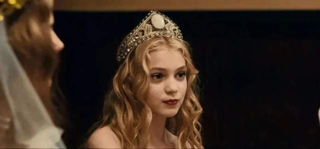 真实改编，看完后禁不住骂娘，作为母亲，为什么她会这么不善良？