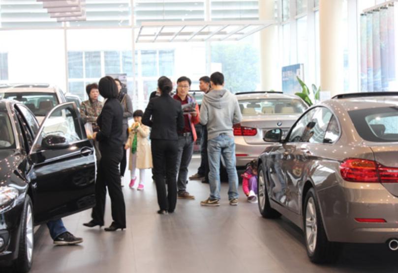 购车应注意哪些套路呢视频,牢记这些指南购车再也不被骗