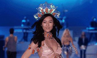 刘雯解约蔻驰,刘雯与蔻驰现状