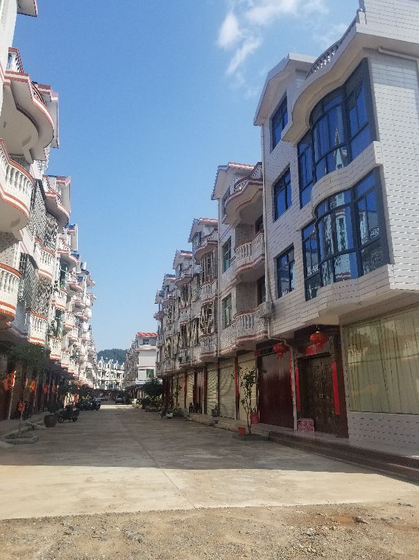 福建龙岩市经济怎么样,福建省龙岩市城市发展