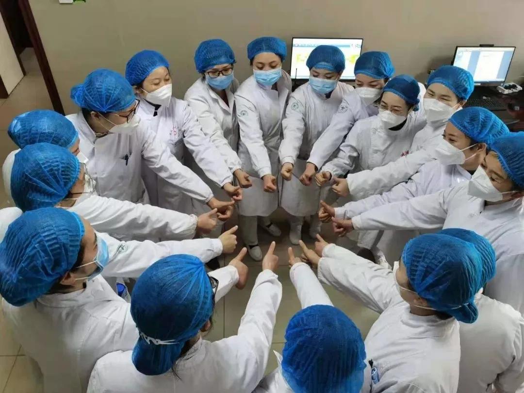 万众一心朴诚勇毅,朴诚勇毅不胜不休下一句