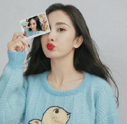 鞠婧祎衣服爆料,鞠婧祎索赔40万是真的吗