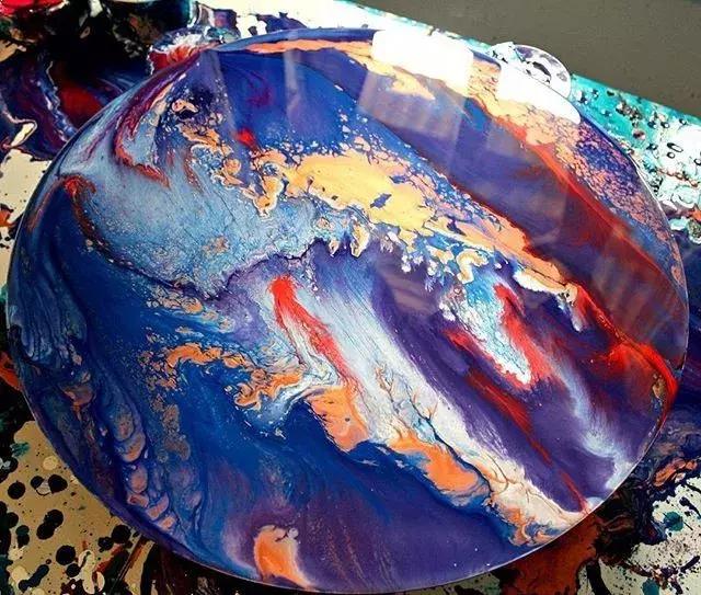 抽象画怎样画得简单又好看,看似复杂实则画起来简单的抽象画