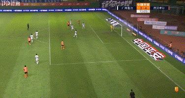 武汉卓尔0:5广州恒大,坚韧如钢铁温柔如蝶翼