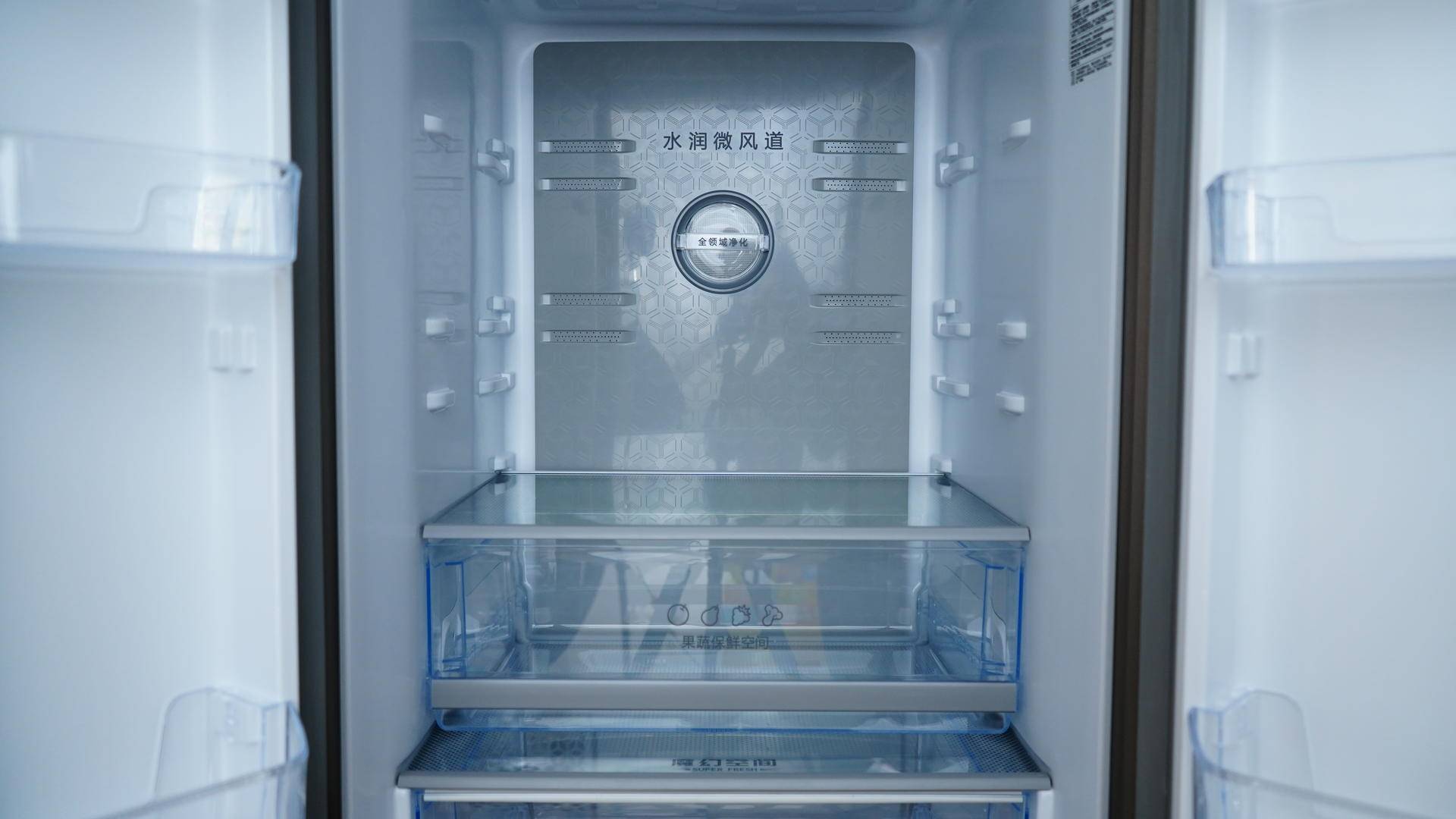 体积不大，容量不小，全域净化，水润微风——海信四门体验