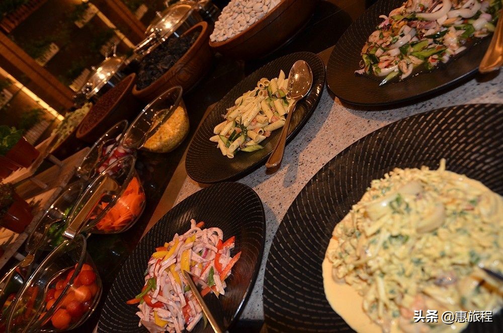 扬子江酒店自助餐,上海扬子江大酒店团购套餐