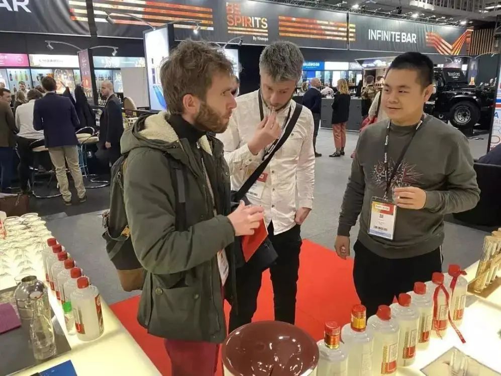 茅台醇酒,茅台故事与茅台力量