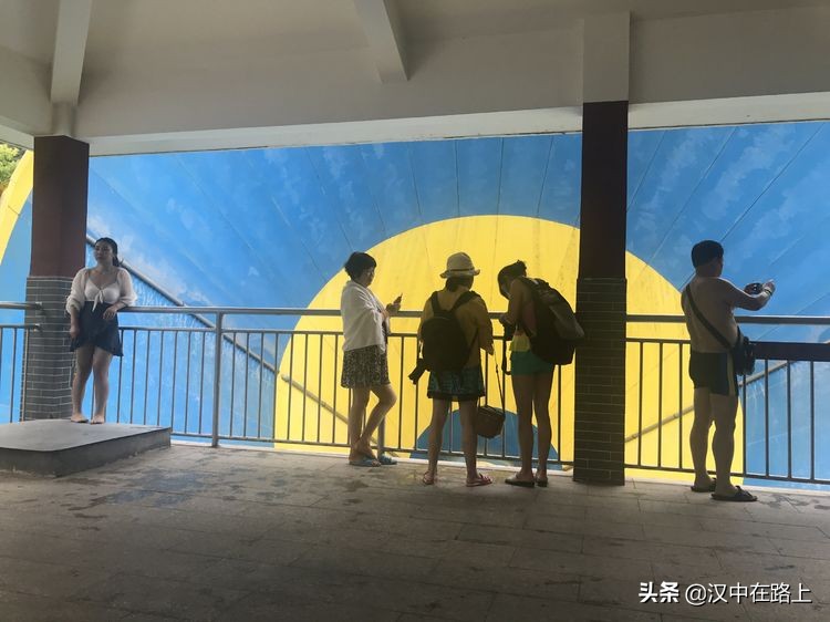 汉中市留坝县中国栈道欢乐水世界,汉中去留坝水世界攻略