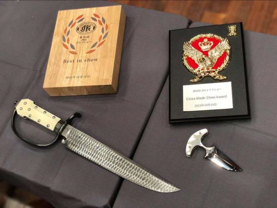 这是一场球迷的狂欢盛宴,这是一场豪车盛宴