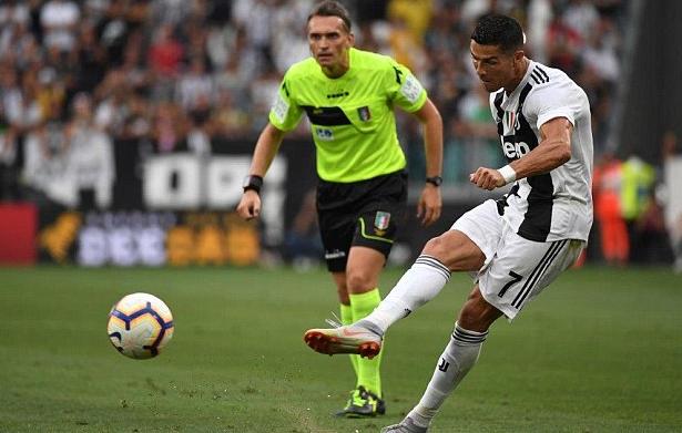 c罗87分钟任意球世界杯,c罗世界杯任意球破门视频