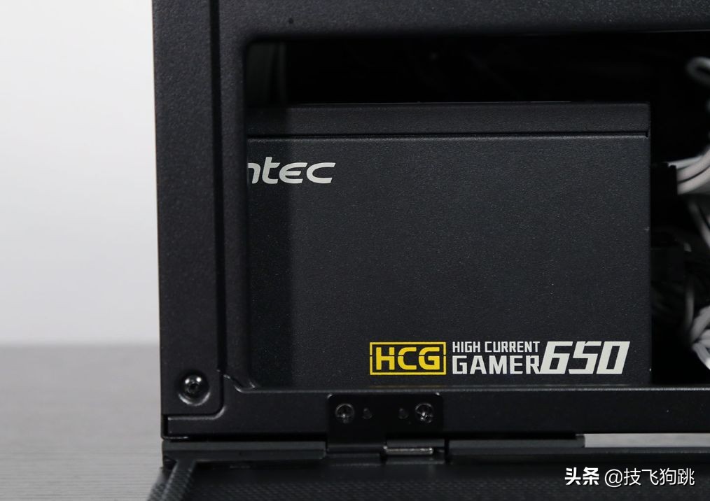 机箱装不上240水冷,主机机箱散热推荐