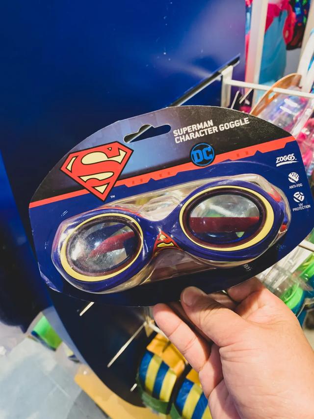 带宝宝游泳用什么泳镜,儿童初学游泳需要买泳帽吗